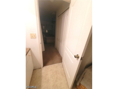comfortable smallish home with an area for a desk near the hall - photo 16