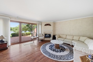 PREMIUM LAKE FRONT LOCATION IN BEAUTIFUL LAKE BARRINGTON SHORES! - photo 6