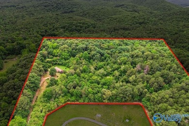 Tucked away on 7 beautiful wooded acres, this private retreat - photo 22