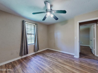 Great location in Port Orange near shopping and schools. Perfect - photo 23
