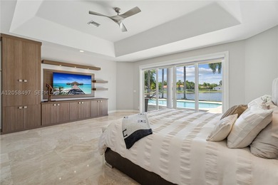 Stunning single-story estate in the exclusive Weston Hills - photo 24
