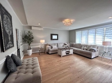 Rare South Bellmore Waterfront Opportunity! This meticulously - photo 4