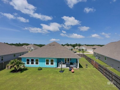 Every room in this bright coastal bungalow has been thoughtfully - photo 31