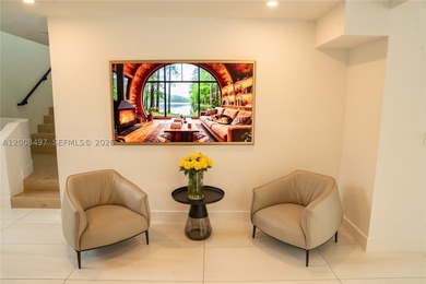 Exquisite modern estate located in the prestigious Village of - photo 32