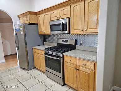 Well maintained home located in Lake Tansi is ready and waiting - photo 38