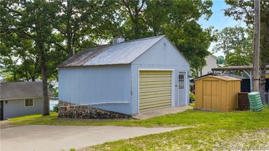 There's something familiar about this lake house. Maybe it's the - photo 47