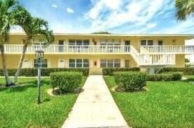 Century Village Lake Condo For Sale in West Palm Beach Florida