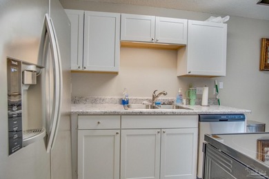 Remodeled Brick Residential attached home in Northwinds! Just - photo 10
