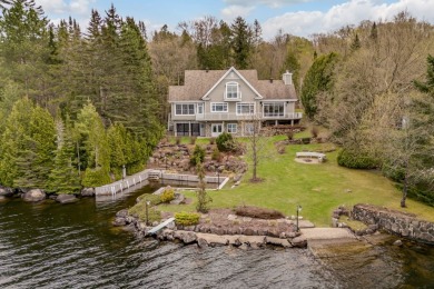 Lake Home For Sale in Lac-Saint-Joseph,
