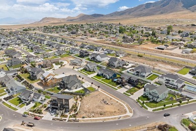 Build your dream home on this exceptional corner view lot - photo 17