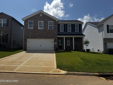 Melton Hill Lake Home For Sale in Knoxville Tennessee