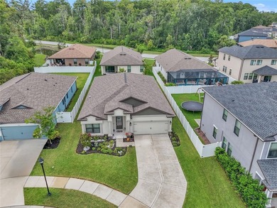 Welcome to your new home in a desirable gated community - photo 4