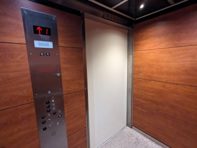 Prime Opportunity in Northfield! Seize the moment with this