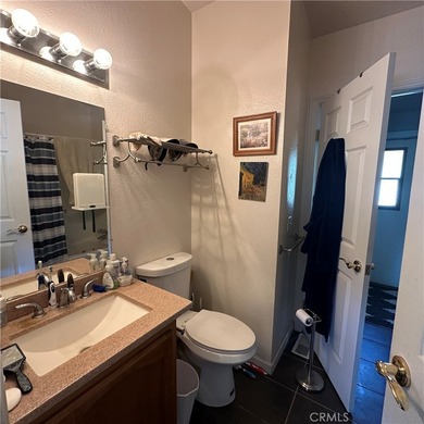 This property features a charming 3-bedroom, 2-bath manufactured - photo 27