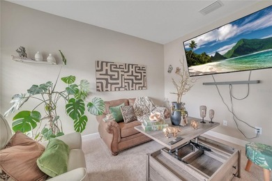 Welcome to your new home in a desirable gated community - photo 10