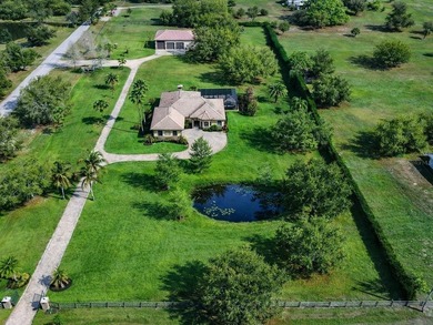 (private lake, pond, coastal) Home For Sale in Sarasota Florida