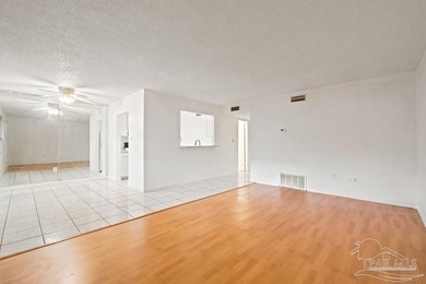 Enjoy comfortable and convenient living in this charming - photo 7