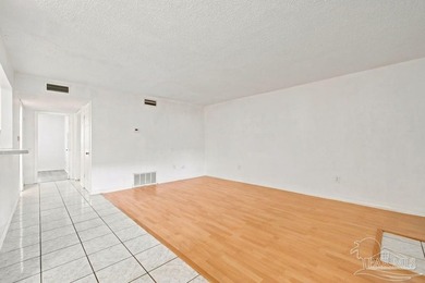 Enjoy comfortable and convenient living in this charming - photo 10