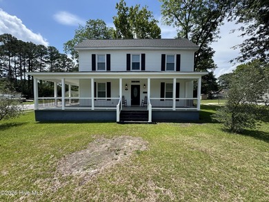 Move-in ready and completely renovated! This charming 1930 home - photo 1