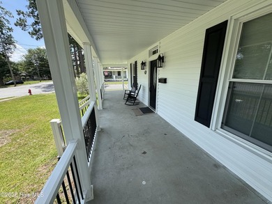 Move-in ready and completely renovated! This charming 1930 home - photo 4