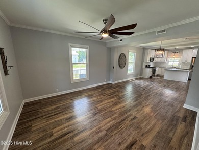 Move-in ready and completely renovated! This charming 1930 home - photo 6