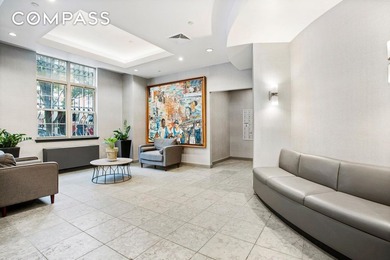 *Welcome to this beautiful sun filled two bedroom, two bathroom - photo 8