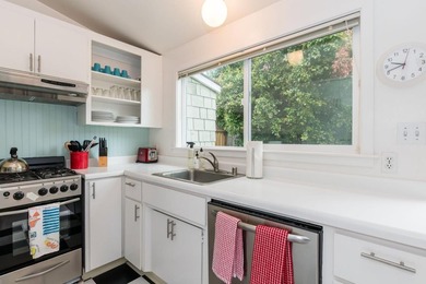 Amazing Seabright beach location Just yards from the beach with - photo 13