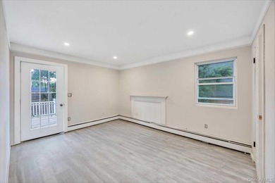 Completely renovated in 2026, with new range hood and bathroom - photo 20