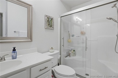 Wow!! Don't miss this Gorgeous walk-in unit at Beautiful Monarch - photo 22