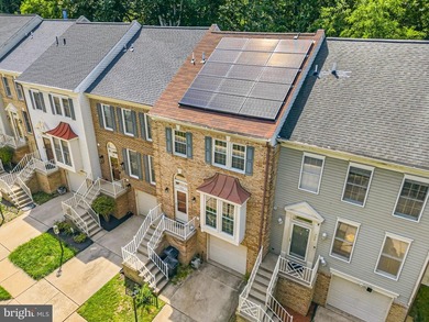 Welcome to 732 Streamside Dr, a beautifully maintained 3-bedroom - photo 26