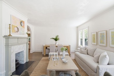 Welcome to 35 Gibbes Street, a historic Charleston residence - photo 15