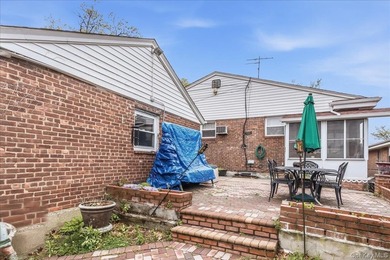 This charming brick detached ranch in Jamaica, Queens offers - photo 27