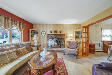 Welcome to 34 Oxbow Rd, Patchogue - a rare opportunity to secure - photo 5