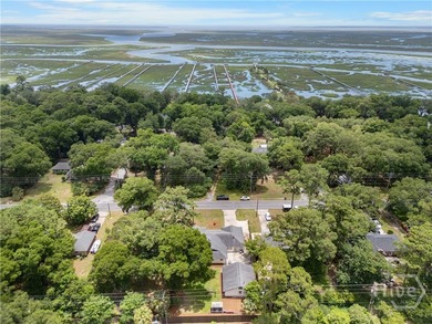 Welcome to your dream coastal retreat on highly sought-after - photo 46