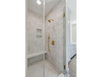 Welcome to 35 Gibbes Street, a historic Charleston residence - photo 47