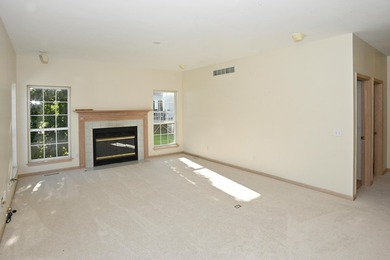 Spacious and inviting 4-bedroom, 2.5-bath home conveniently - photo 12