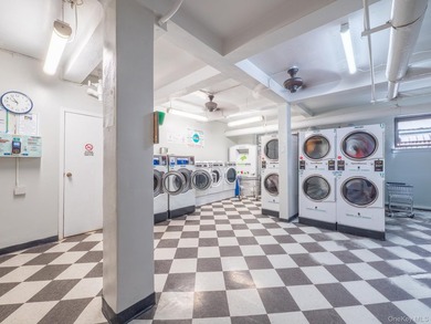 Forest Hills living at its finest. This bright one-bedroom - photo 16