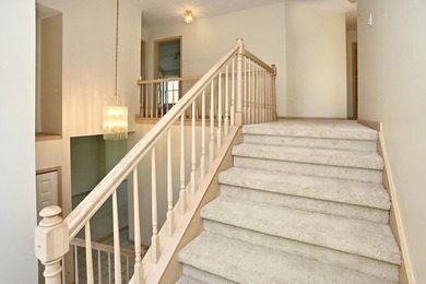 Spacious and inviting 4-bedroom, 2.5-bath home conveniently - photo 17