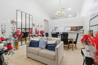 Corner unit town home in Diamond Lakes subdivision, a rare gem - photo 18