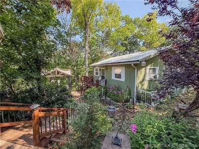 If you're looking for a peaceful cove setting, this furnished 2 - photo 23