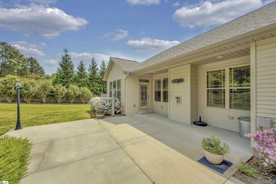 Welcome home to 225 Bayswater, a beautifully appointed residence - photo 28
