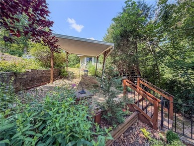 If you're looking for a peaceful cove setting, this furnished 2 - photo 32