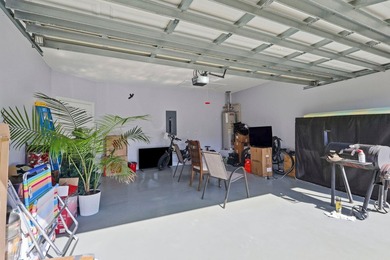 Corner unit town home in Diamond Lakes subdivision, a rare gem - photo 33