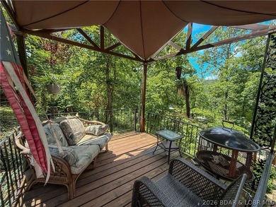 If you're looking for a peaceful cove setting, this furnished 2 - photo 35