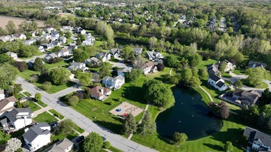 Spacious and inviting 4-bedroom, 2.5-bath home conveniently - photo 36