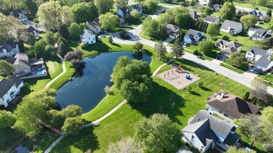 Spacious and inviting 4-bedroom, 2.5-bath home conveniently - photo 40