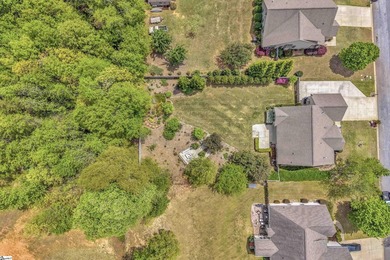 Welcome home to 225 Bayswater, a beautifully appointed residence - photo 44