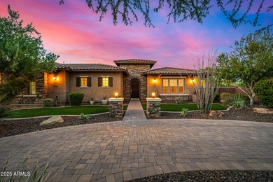 (private lake, pond, creek) Home For Sale in Peoria Arizona