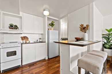 Wake up to sweeping Salt Lake views from this beautifully - photo 11
