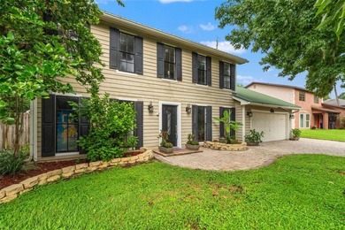 Back on the market! Updated and ready! Welcome to your private - photo 11